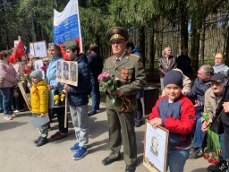 Митинг у обелиска в День Победы