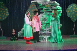 Спектакль "Уральская сказка"