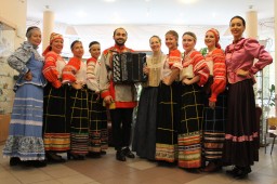 Дебют нового состава хора "Подмосковные зори"